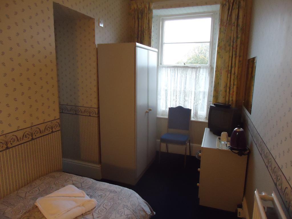 Abbey Court Hotel トーキー 部屋 写真