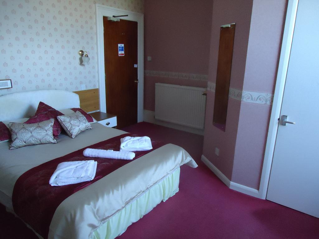 Abbey Court Hotel トーキー 部屋 写真
