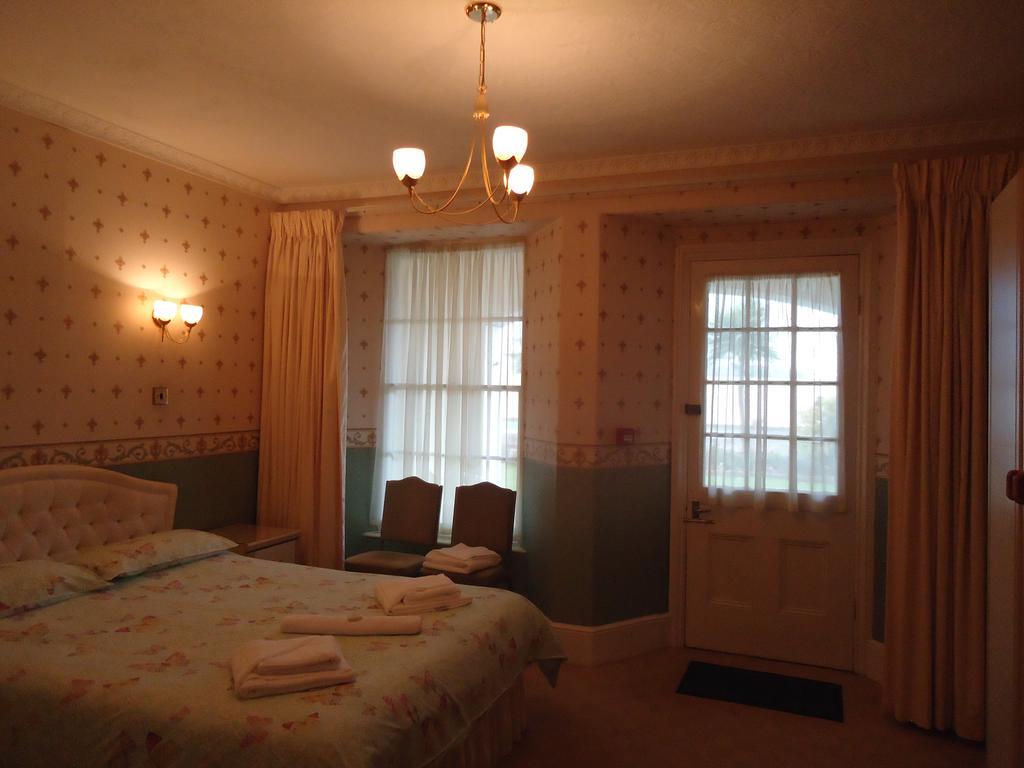 Abbey Court Hotel トーキー 部屋 写真