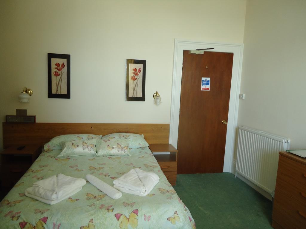 Abbey Court Hotel トーキー 部屋 写真